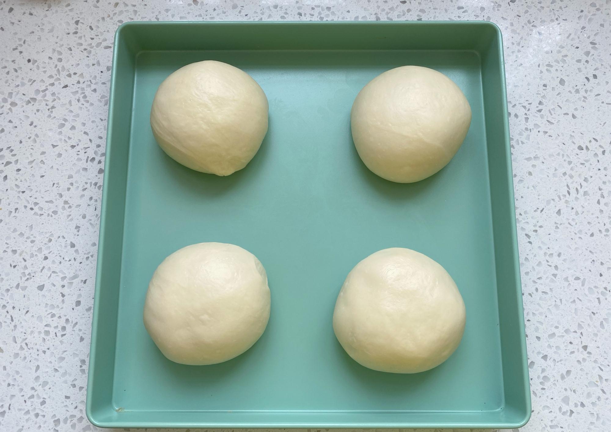 金黄香酥，柔软细腻又拉丝，1次发酵手撕椰蓉吐司，学会了不用买