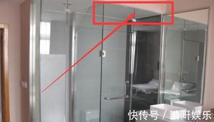 那些事|淋浴房要不要做到顶?听了老师傅的一席话,后悔装错了!