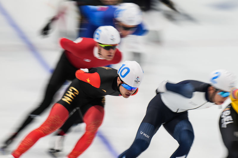 速度滑冰|向奖牌发起冲击！宁忠岩晋级速度滑冰男子集体出发决赛