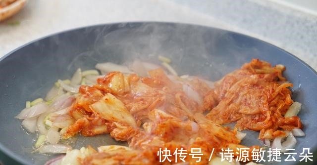 不要再吃外卖了，自己在家做炒饭，干净还卫生！