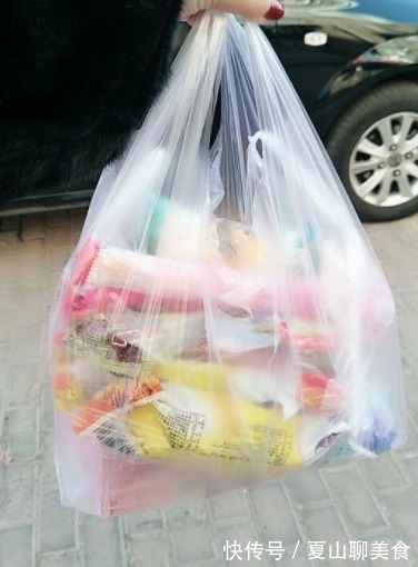 高低|买雪糕,别只会看价格高低,内行人只认准这1种,味道纯正奶味足