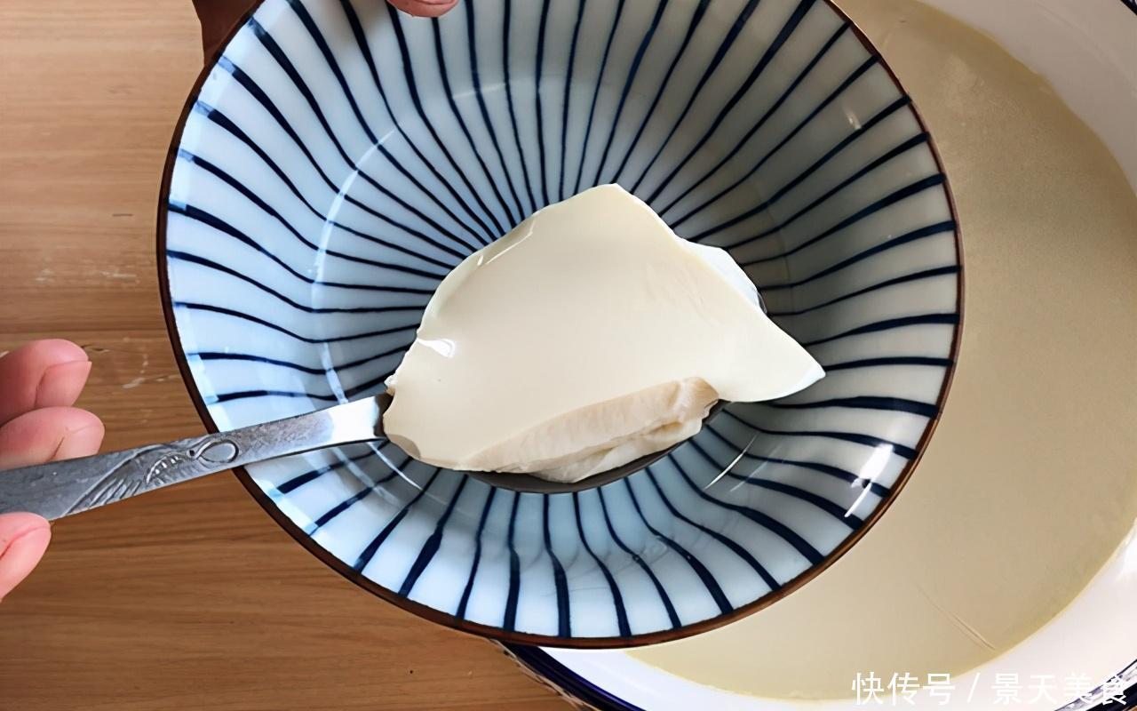 街边小吃豆腐脑,配方做法都给你,可甜可咸,鲜嫩爽滑很好吃