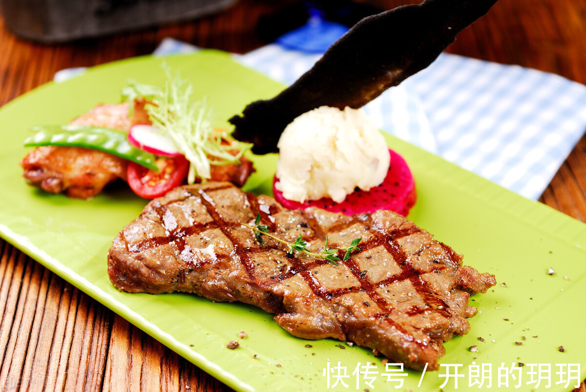 全麦面包|正在减肥中的你,是否了解你的饮食健康与否能帮你减肥与否