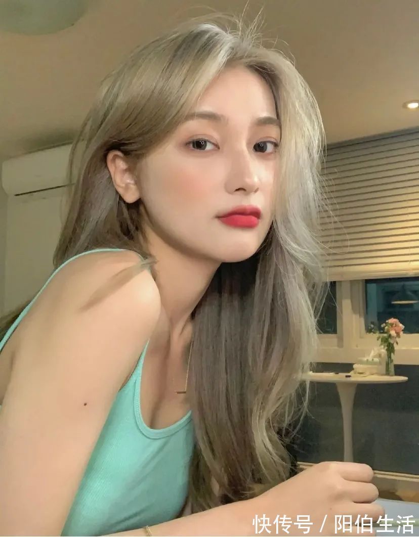 元气满满 是时候染发了!今夏流行这6款发色,太显白了