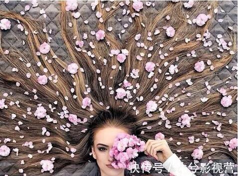 新娘|糖果新娘拍婚纱照,用不到五毛钱的花点缀头发,成片堪比国际大片