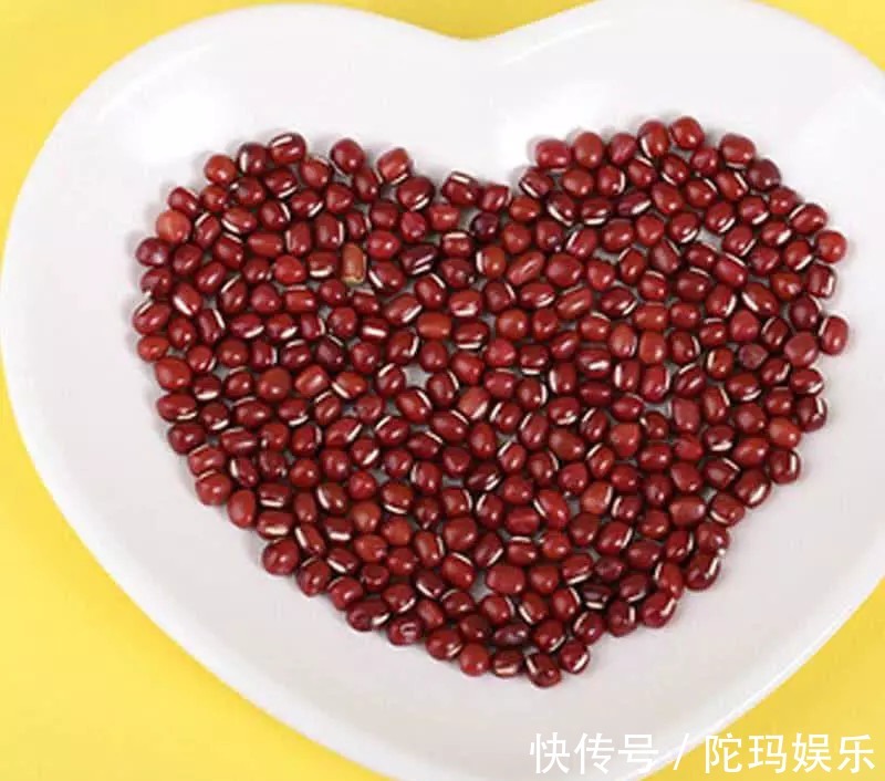 逆龄|女生不想变大妈,使劲吃3种零食,腰不疼,子宫越来越干净