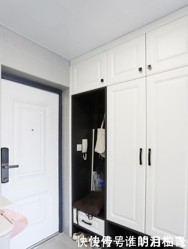 墙面|看腻了北欧风，43㎡一居室靠超美配色做到了优雅高级！