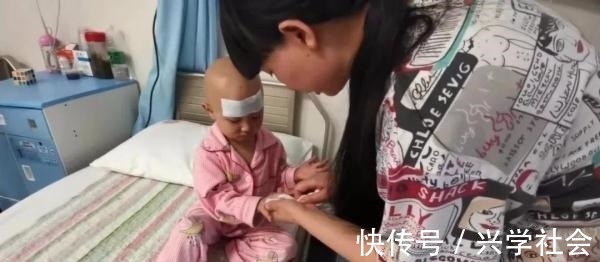 女儿|“最抠”妈妈,把免费婴儿尿裤当卫生巾用,背后故事让人流泪……