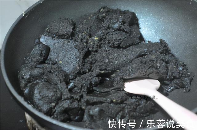 今年火爆的''好事发生''月饼,你也试试吧,月饼艳丽,只需一招