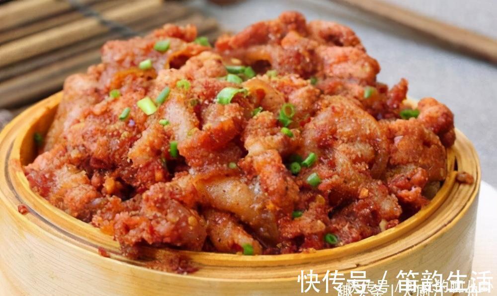 五花肉别再红烧了,教你个秘制做法,开胃又解馋,农村待客全靠它