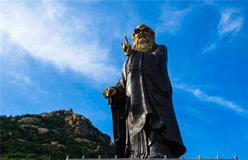 稍稍|武当山的“夺命”香炉,百年来殒命者不计其数,如今稍稍作了改动