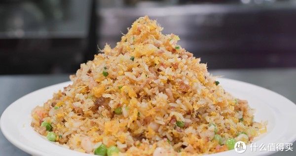 小颗粒备用|王刚的美食精选 篇六十四:厨师长分享:“扬州炒饭”非家常做法,味道很赞