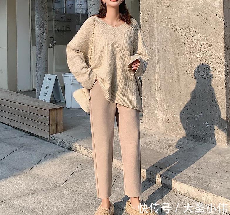 妈妈|美女街拍:一个真正有气质的美女,是妈妈喜欢的类型,真是美到骨子里了