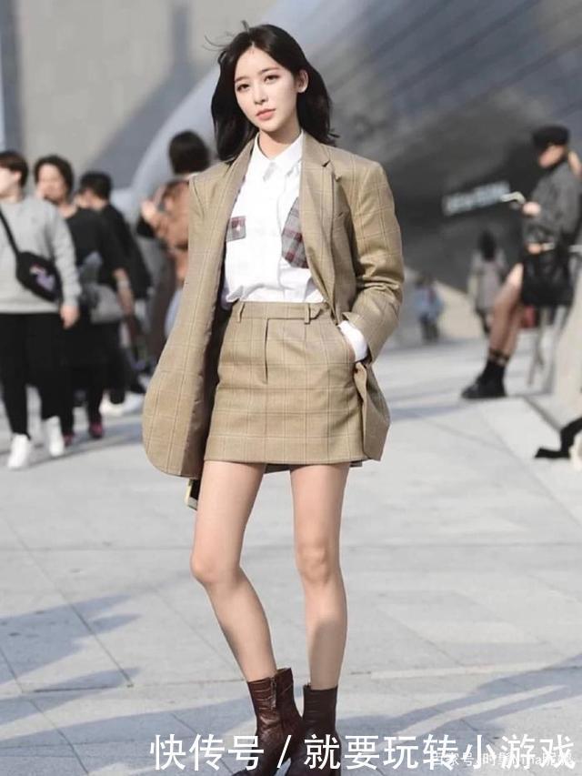 今年火了一种穿法,叫“西装+裙子”,洋气时髦又高级