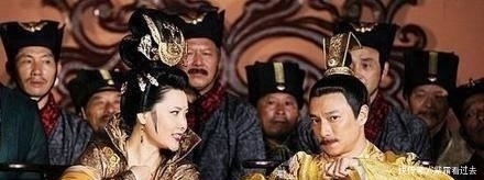 孙子|玄武门发生2次政变,武则天孙子效仿李世民,结果被一刀砍死