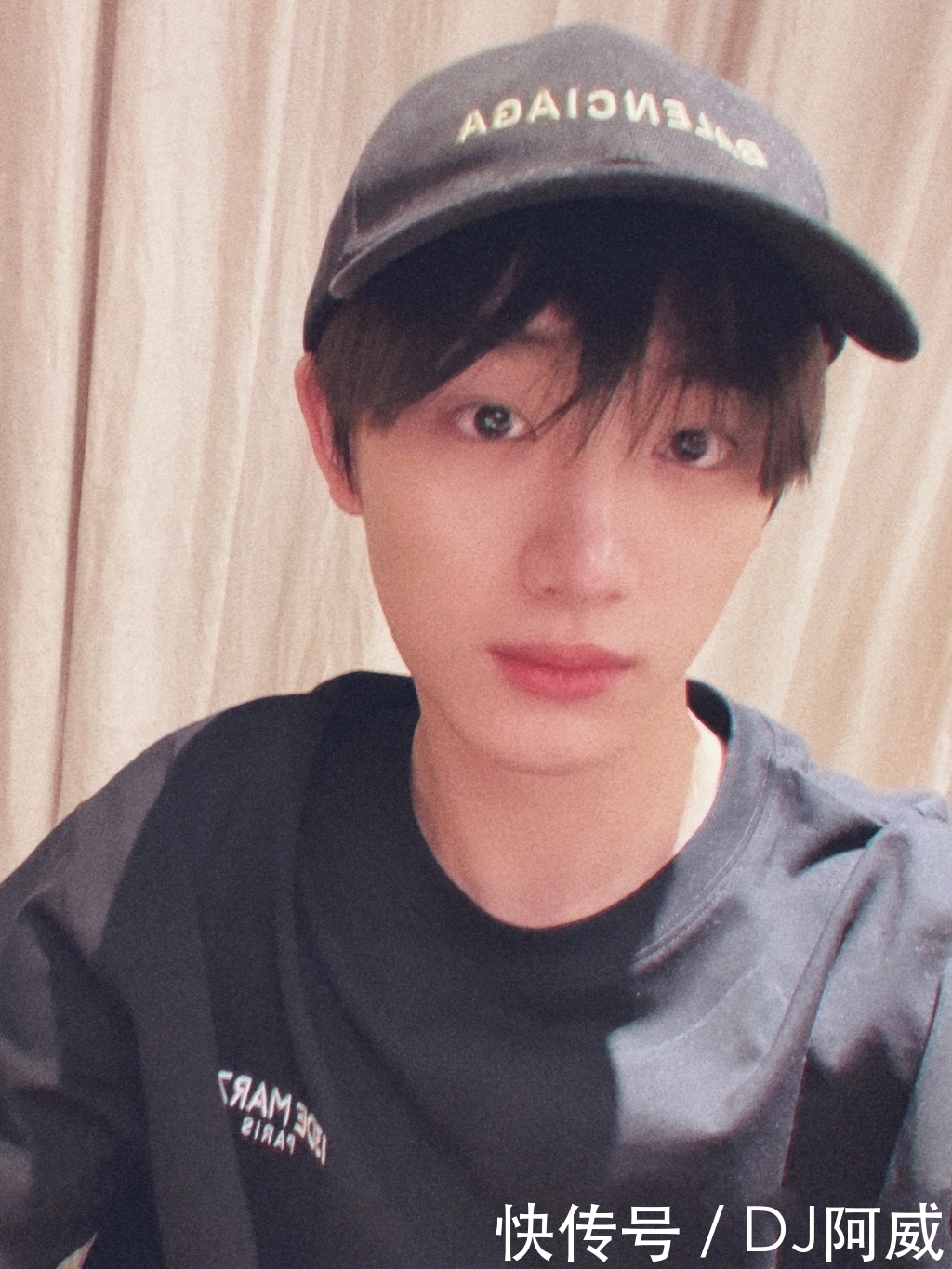 小丁 丁程鑫被《快乐大本营》户外策划总导演冉琪点评