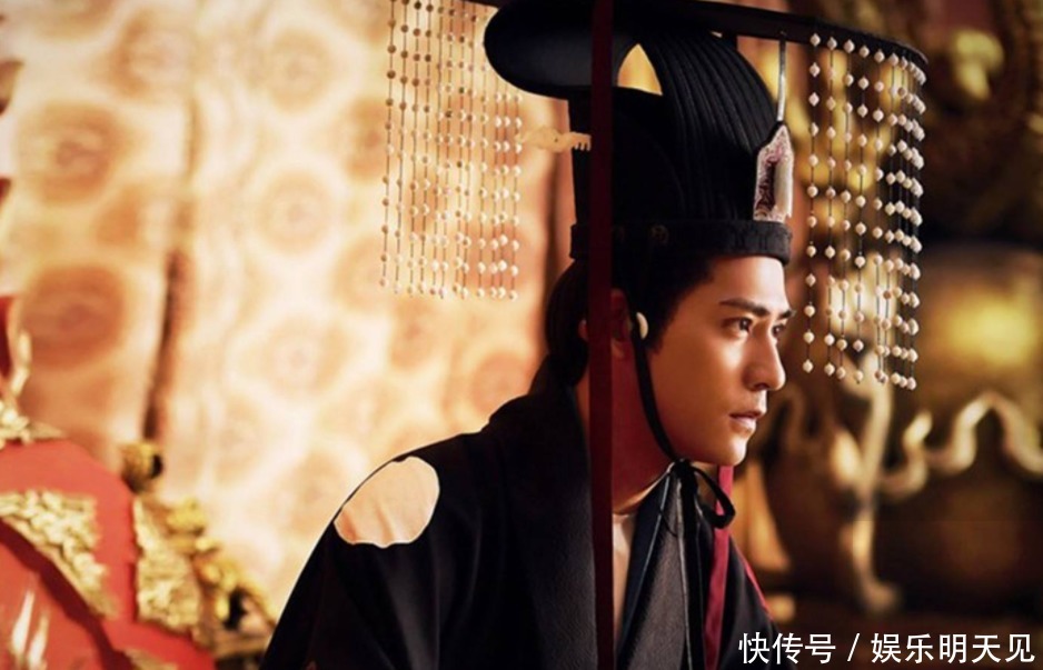 不要温柔地走进这个良夜,只在歌声中寻找永恒,读杜牧泊秦淮