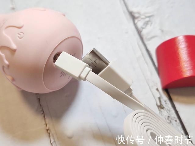 咸蛋超人|孩子排斥刷牙的原因?种草两款儿童电动牙刷,让孩子爱上刷牙