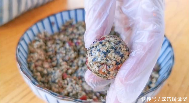 汤圆不要水煮了，教你新做法，不用水煮，也不油炸，上桌瞬间扫光