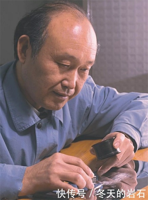 人民币上除了伟人头像跟山水建筑,还暗藏1个人的名字,他是谁