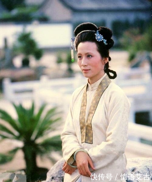 判词$李纨判词之谜:作者对她极尽嘲讽吗?何谓“如冰水好空相妒”?