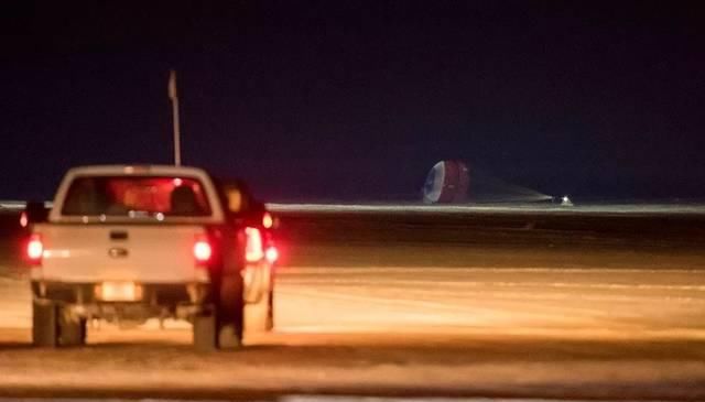 痕迹 成功了?Starliner飞船落地,遇1600度高温毫发无损,没灼烧痕迹