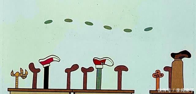 衰漫画：举手回答问题已经过时，同学“举脚回答”走红课堂！