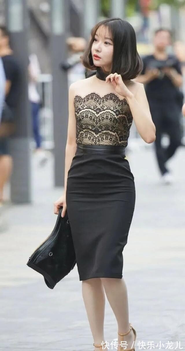 包臀裙 穿抹胸包臀裙的时尚女生,干练利落又时髦优雅