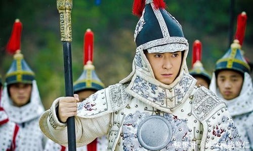 到底|古人常说“千军万马避白袍”,白袍将军到底是个何方神圣?