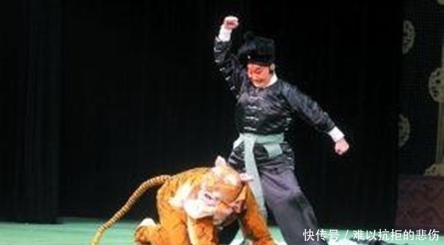 水浒传:假如武松和燕青以命相搏,武松能不能稳胜燕青?