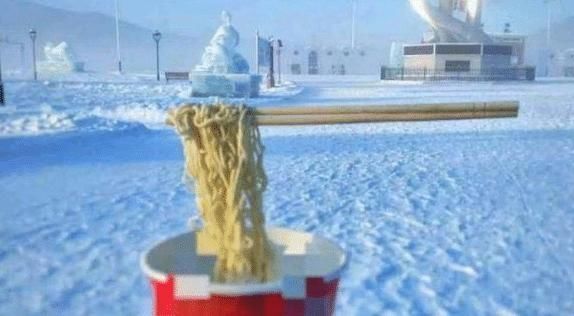 东北究竟有多冷芦荟胶成渣，泡面特效都没啥，看到乌龟笑趴了