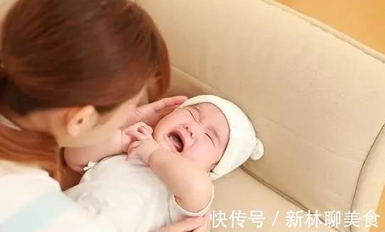 陌生的人|宝宝见到陌生人就哭?当宝宝进入“认生期”,父母要注意这3点