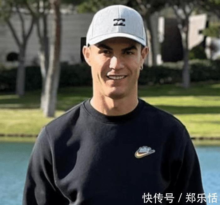 星级餐厅|C罗乔妹坐私人飞机回马德里,共进晚餐+住酒店,英媒:巴黎或签他