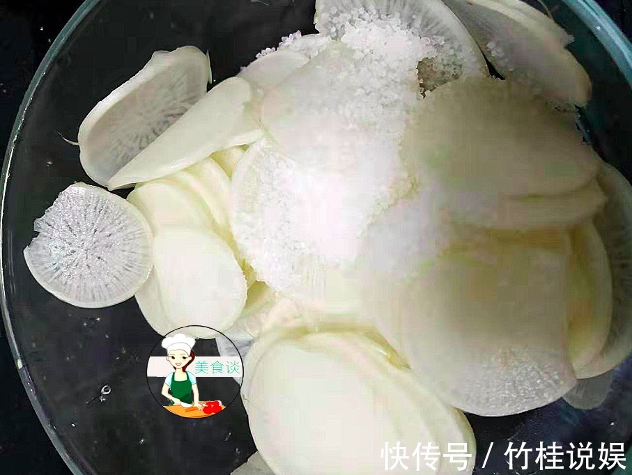 配方|酱香萝卜的家常做法,配方简单,2个小时就能吃,30年来总吃不厌