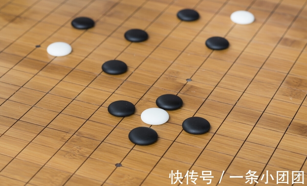 职场人@年度书单盘点:优秀职场人必看的8本书,快列入2022年书单库吧!