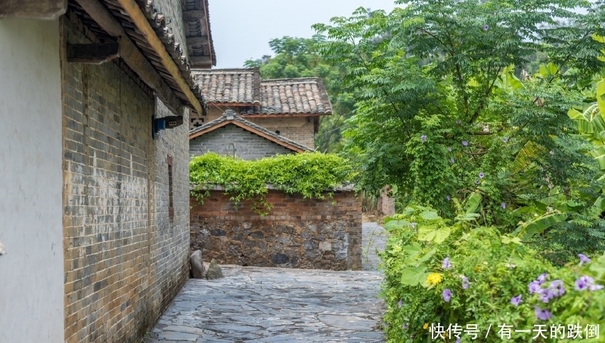 广西这座300年的古村，靠簸箕粉征服了城里人