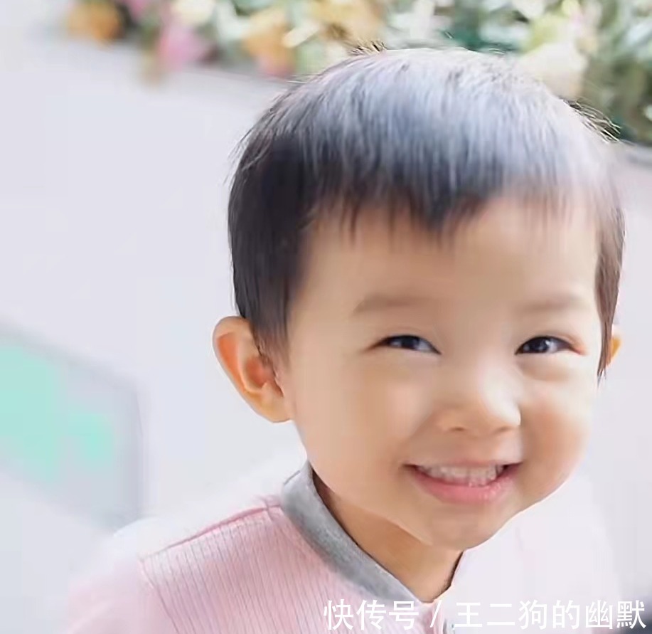 怀孕|67岁高龄怀孕选择生下女儿,引起全网争议的枣庄一家怎么样了?