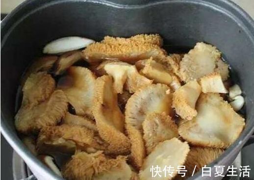 发育|14岁男孩1年长个15CM，医生：坚持做这件事，孩子长高个发育好