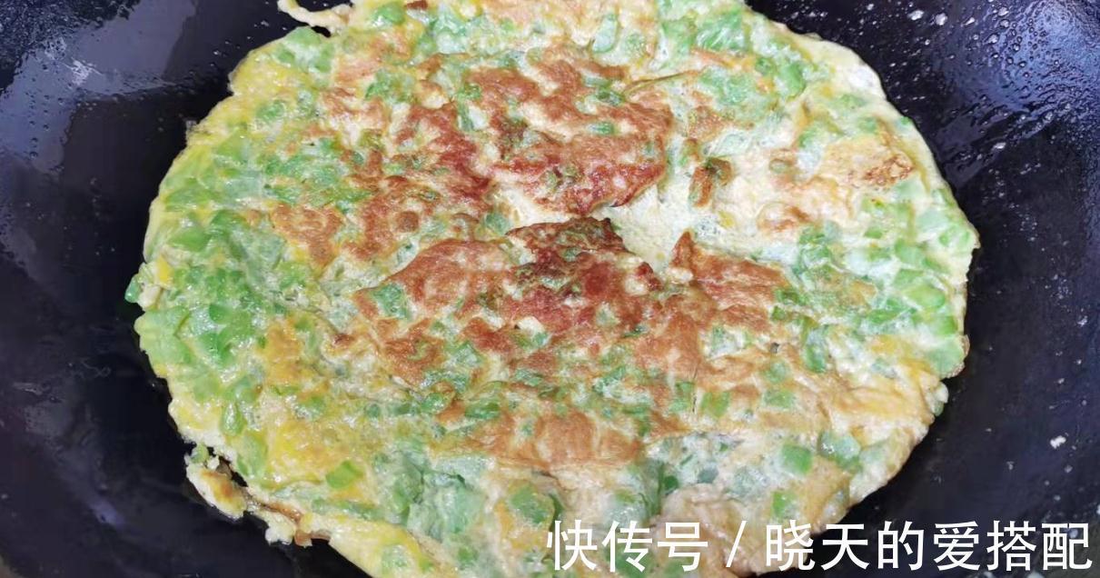 搅拌均匀|苦瓜煎蛋不苦，还清脆爽口，这是需要一些小技巧的，收藏哦