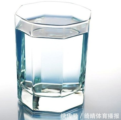 头晕|脑供血不足,头晕迷糊,1个小动作,改善脑供血不足,在家就能做