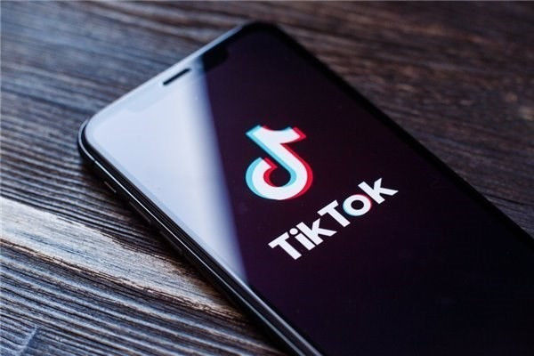 安装|SensorTower 公布 10 月应用报告：TikTok 吸金下载双榜单冠军