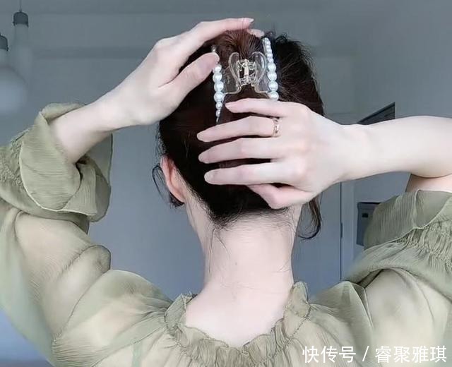 鲨鱼夹盘发教程,简单易上手,打造优雅高级感
