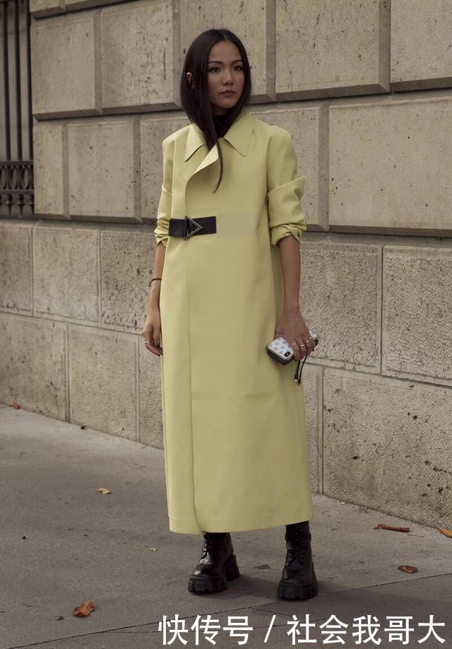 怪不得彩色大衣这么火,活泼时尚还吸睛,满大街都是在衬托它