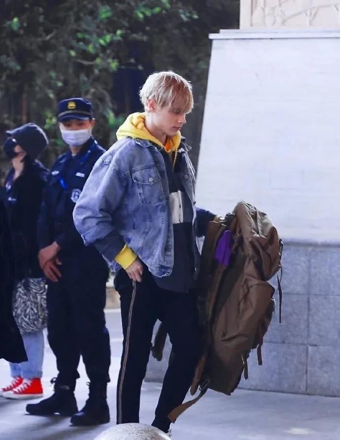 创4的人气选手，全团的门面担当不能出道？自己退赛了？