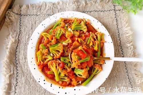 个子|爸妈都很矮，孩子13岁身高1米7，秘诀就是常吃这菜，补钙又长个