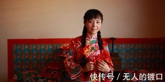 草根|從《星光大道》走紅的草根明星王二妮,如今過成了這樣