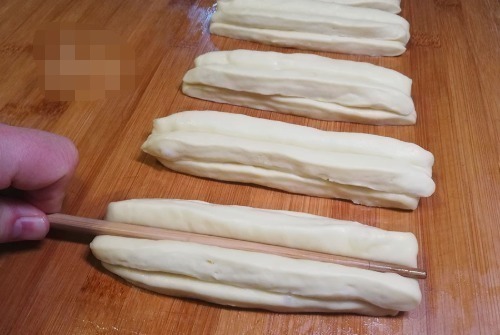 油条不用油炸了,不用一滴水,无任何添加,健康好吃,零失败做法