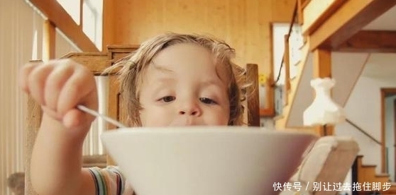 “胃会越撑越大,越饿越小?”告诉你事实真相