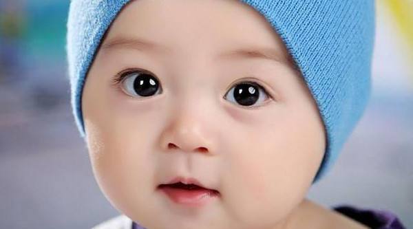 小宝宝|4种行为出现的越早,说明宝宝大脑发育越好,将来会更加聪明