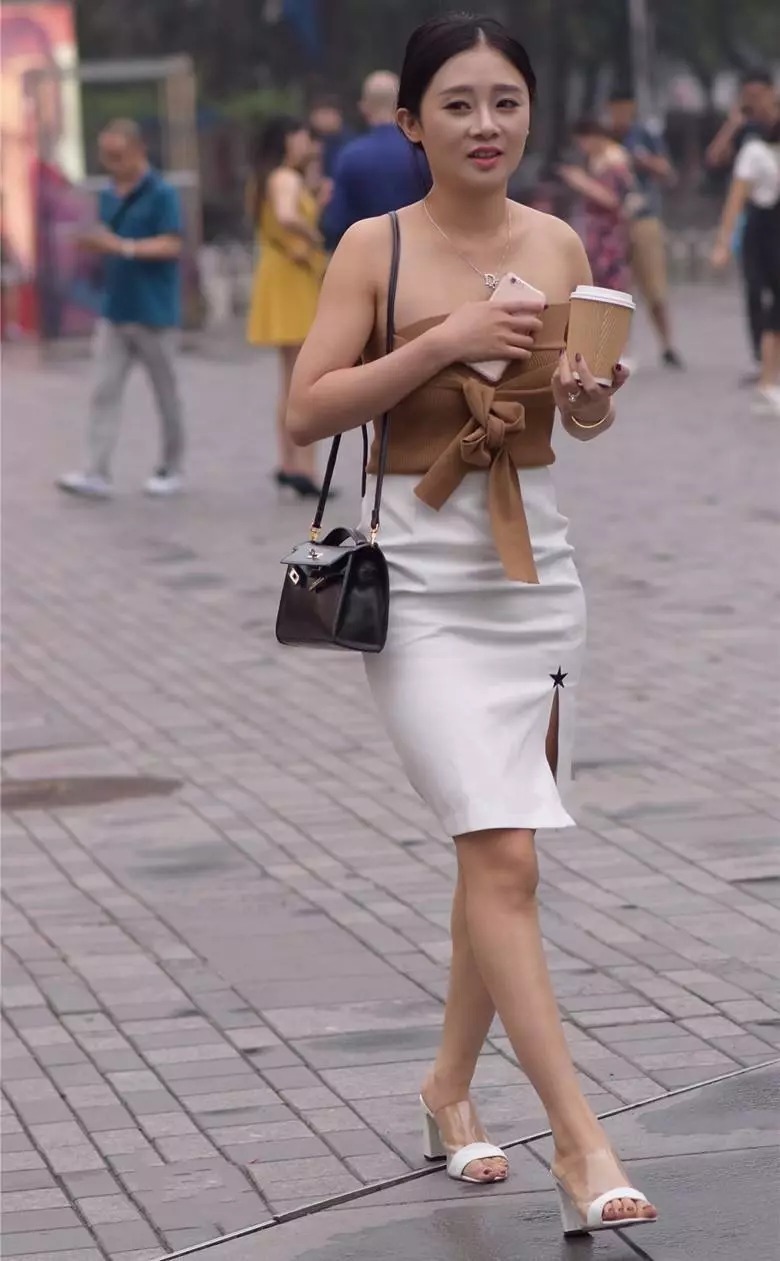 连体裤|夏日高跟鞋时尚搭配,穿出唯美优雅的气质